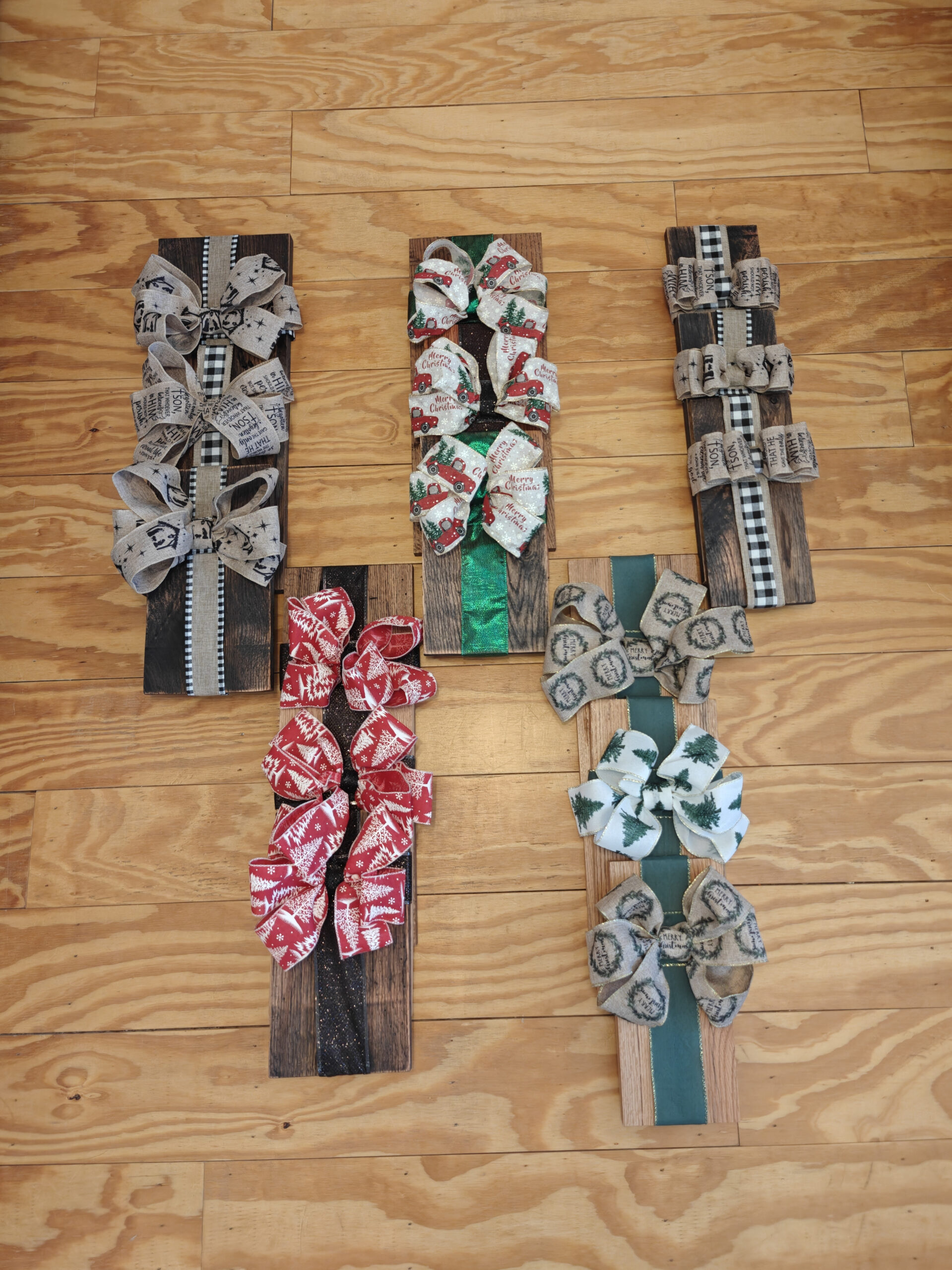 Boxes & Bows - Image 19